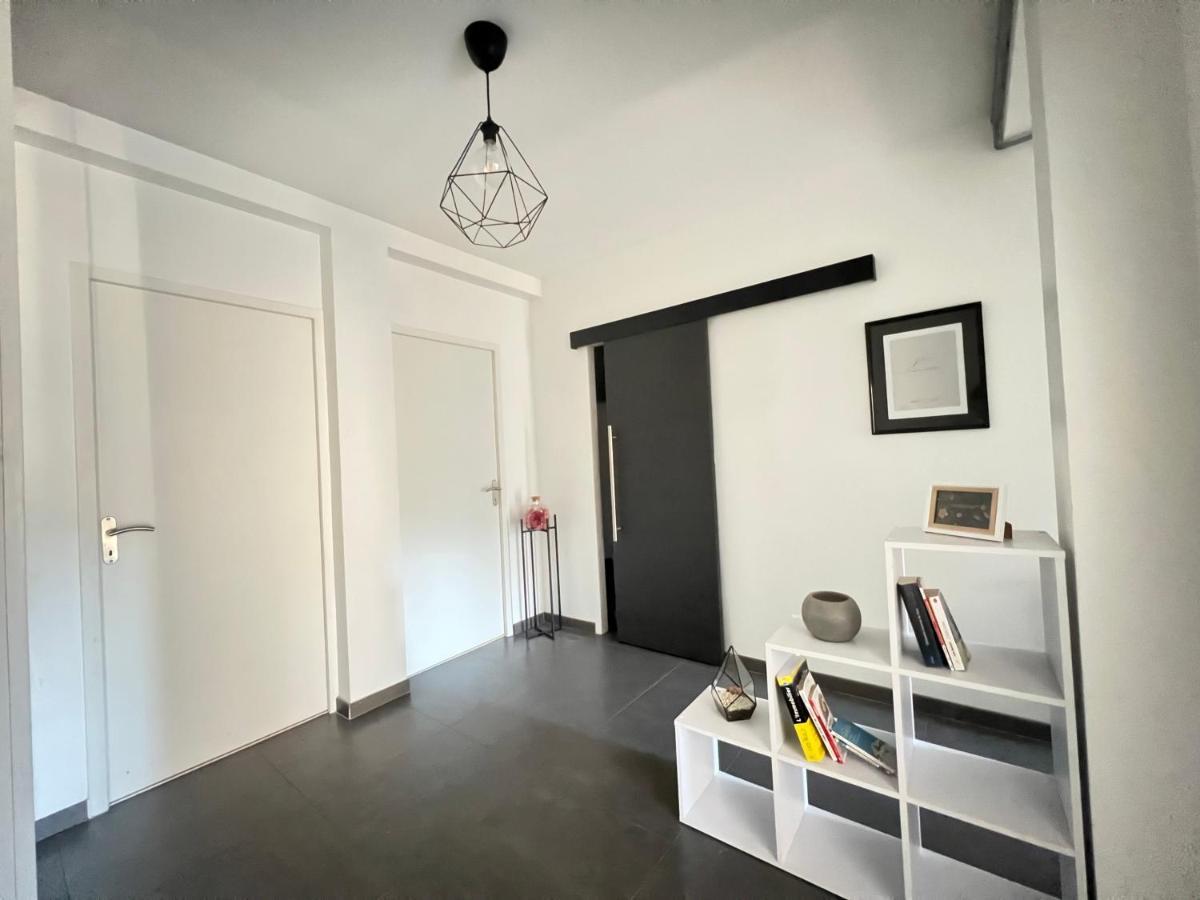 Superbe Appartement Centre Ville Nîmes Eksteriør bilde
